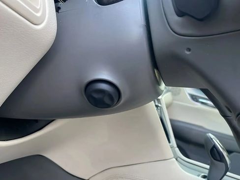 Used 2019 Cadillac XT5 Luxury image 20