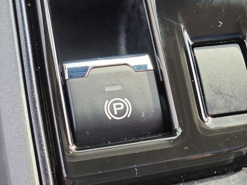 Used 2024 Subaru Crosstrek 2.5i Limited image 26