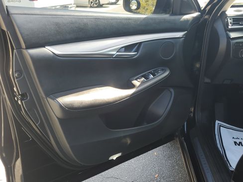 Used 2021 INFINITI QX50 Pure image 16