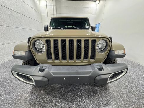 Used 2020 Jeep Gladiator Sport AWD/4WD image 10