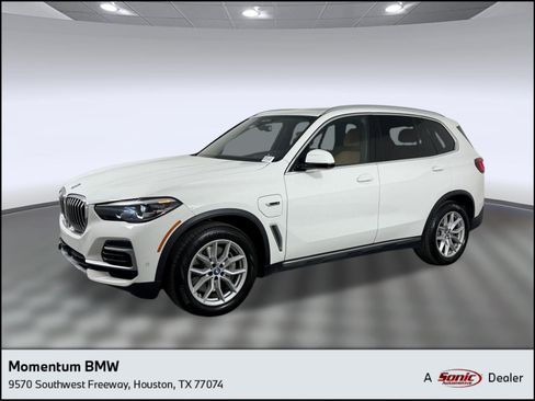 Used 2022 BMW X5 xDrive45e AWD/4WD image 1