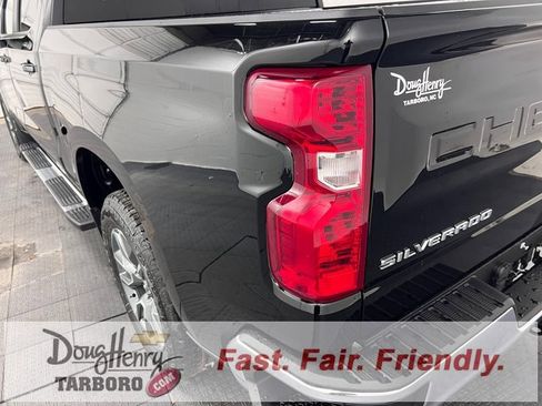 New 2025 Chevrolet Silverado 1500 LT w/ Z71 Off-Road Package image 14