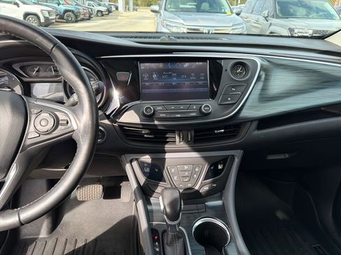 Used 2020 Buick Envision Essence image 19
