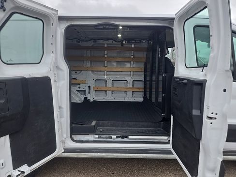 Used 2023 Ford Transit 250 Low Roof AWD w/ Exterior Upgrade Package image 22