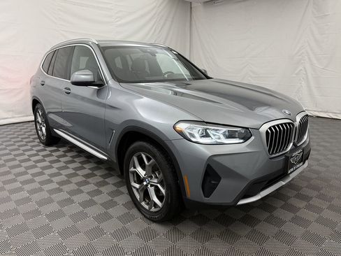 Used 2024 BMW X3 xDrive30i image 3