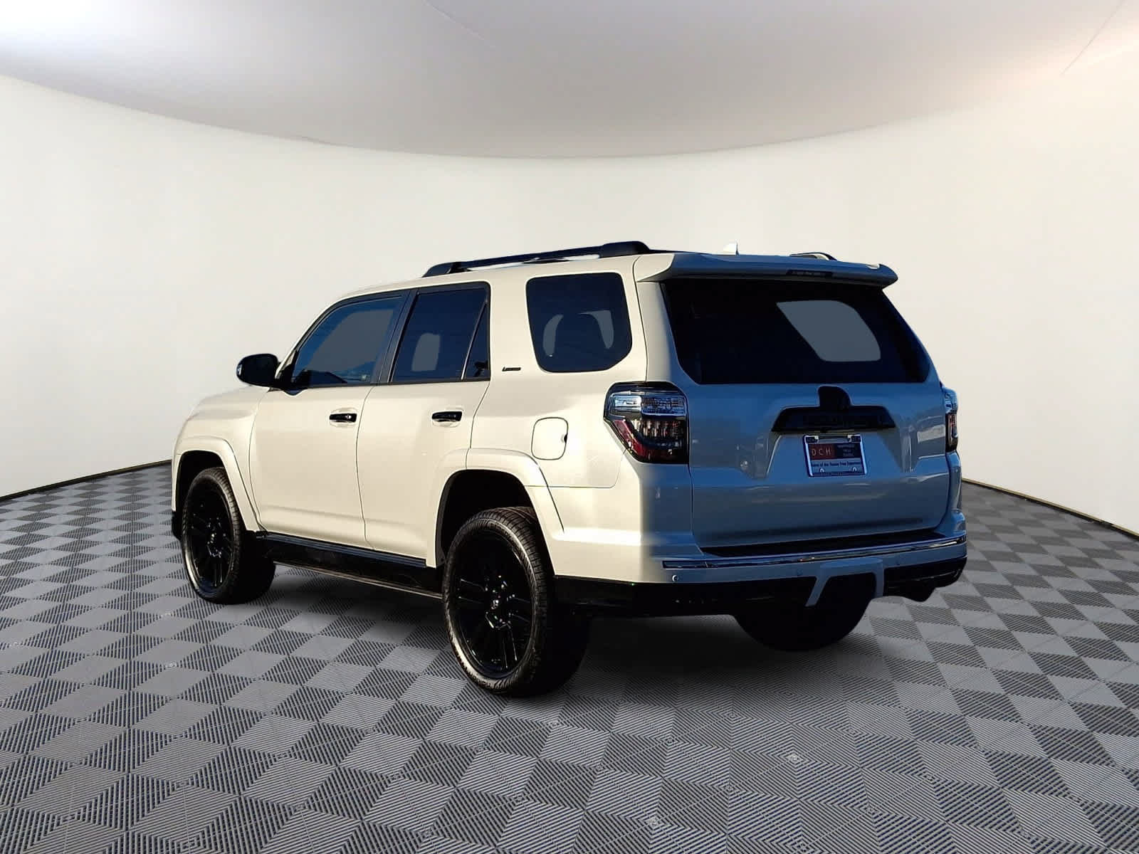 Used 2019 Toyota 4Runner Limited AWD/4WD image 7