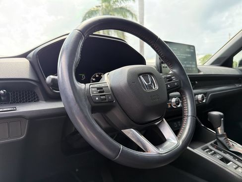 Used 2025 Honda CR-V Sport-L image 30
