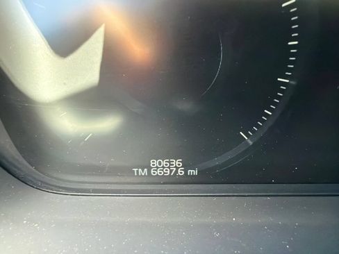 Used 2020 Volvo XC90 T6 Momentum AWD/4WD image 5