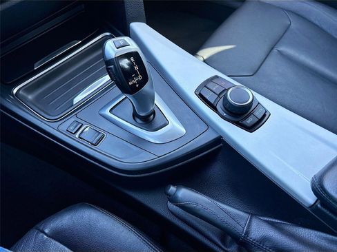 Used 2013 BMW 328i Sedan image 17