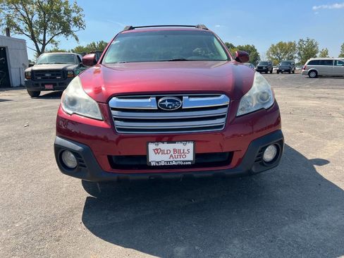 Used 2013 Subaru Outback 2.5i Premium w/ All-Weather Pkg image 3