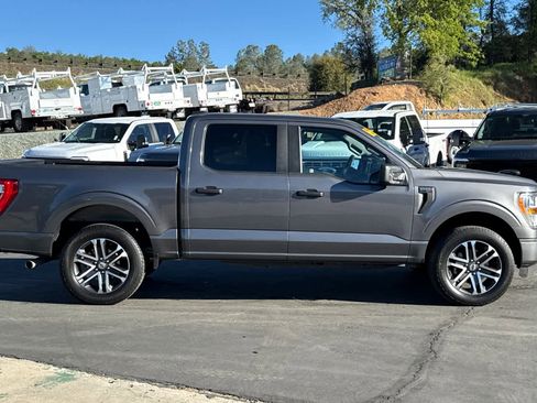 Used 2022 Ford F150 XL w/ STX Appearance Package image 3