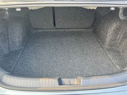 Used 2024 Volkswagen Jetta SE image 15