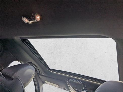 Used 2023 BMW 330i xDrive Sedan w/ Premium Package image 28