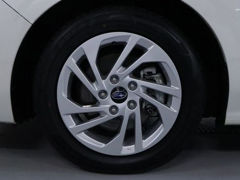 Used 2024 Subaru Impreza 2.0i AWD/4WD image 32