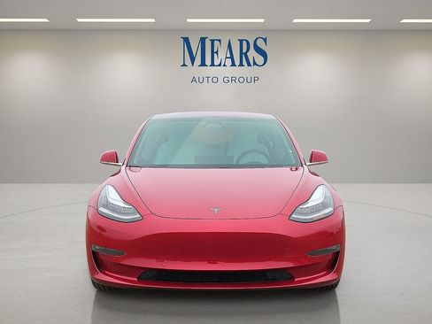 Used 2018 Tesla Model 3 Long Range image 8