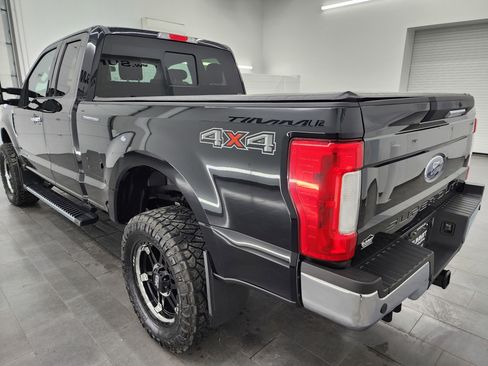 Used 2019 Ford F350 Lariat w/ Chrome Package AWD/4WD image 6