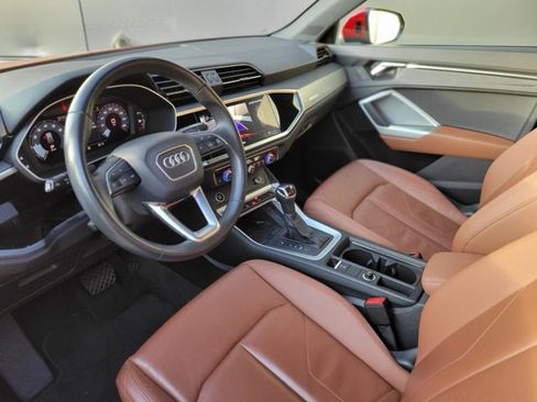 Used 2024 Audi Q3 2.0T Premium image 25