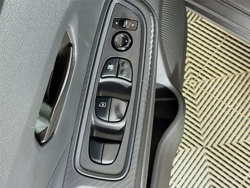 Certified 2023 Nissan Versa S w/ Trunk Package FWD image 18
