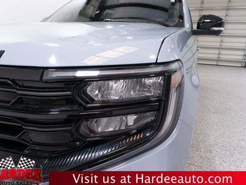 Used 2025 Ford Expedition Max Platinum w/ Stealth Appearance Package AWD/4WD image 8