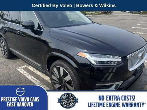 Used 2025 Volvo XC90 T8 Ultra w/ Protection Package Premier AWD/4WD image 1