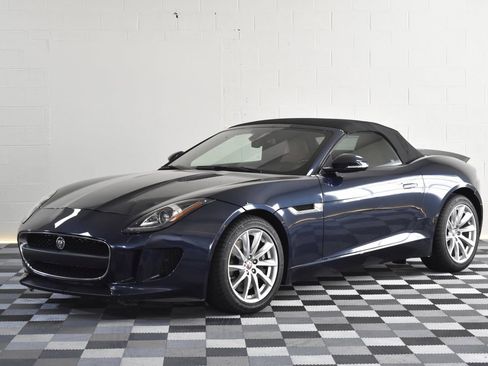 Used 2014 Jaguar F-TYPE image 11