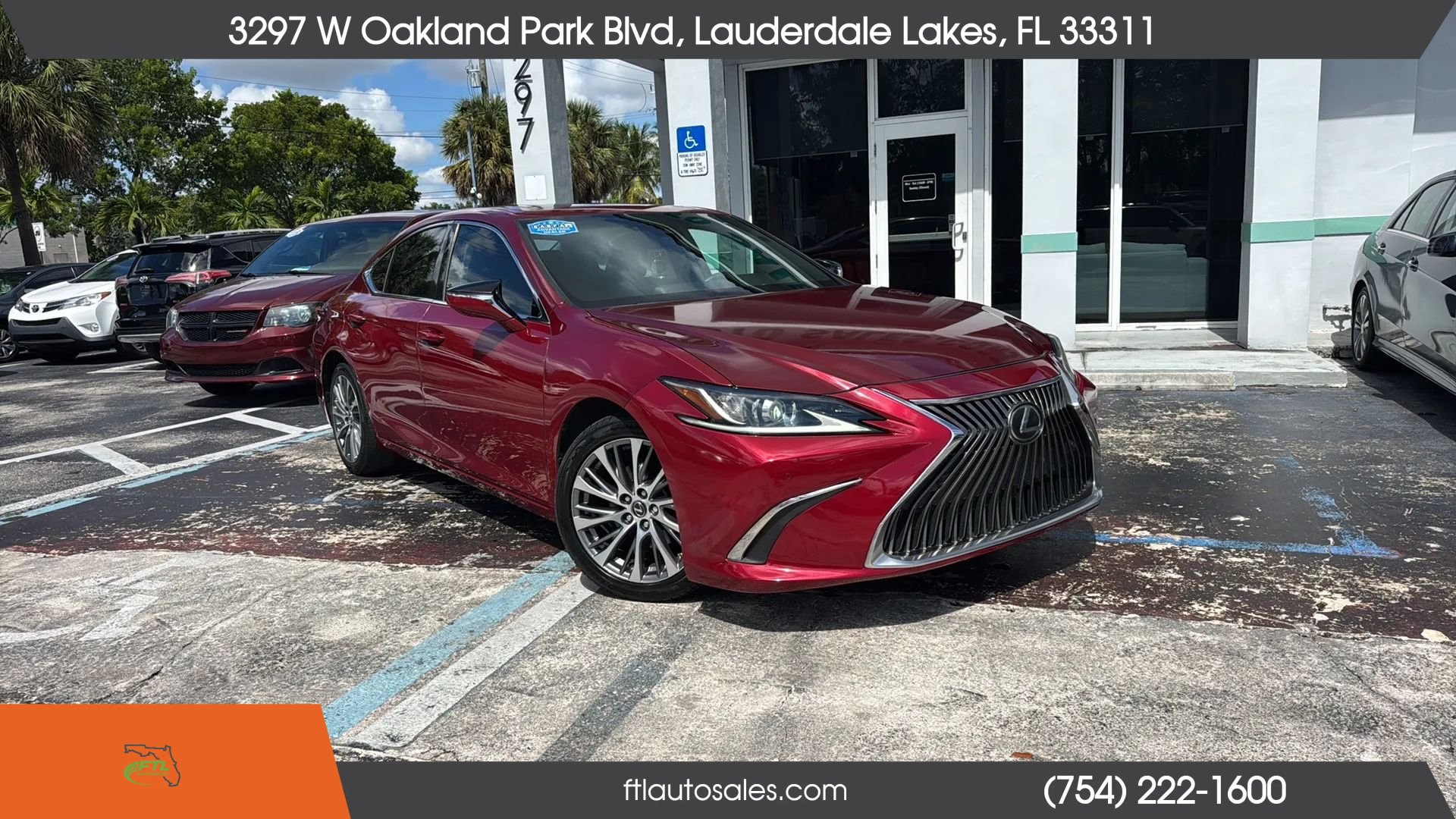 Used 2019 Lexus ES 350 w/ Premium Package FWD image 2