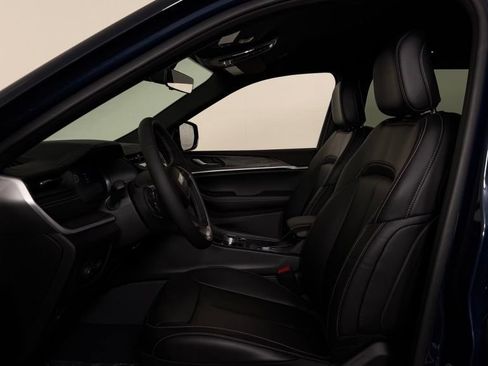New 2026 Jeep Grand Cherokee L Limited AWD/4WD image 14