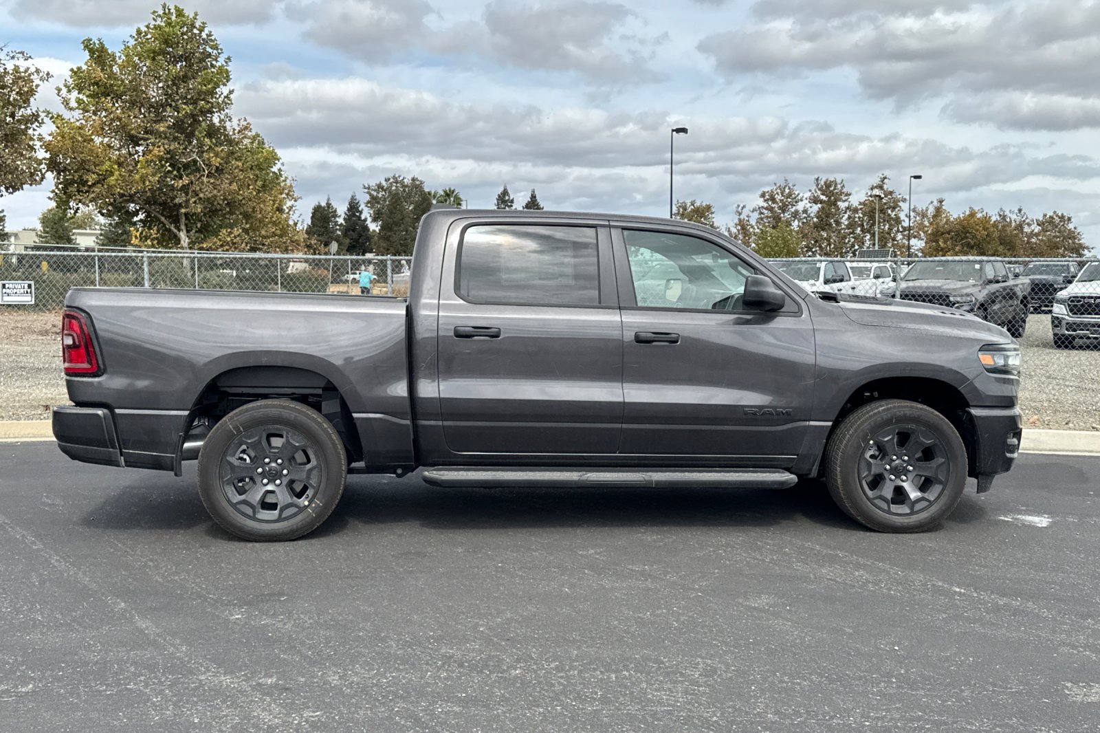 New 2026 RAM 1500 Express AWD/4WD image 2