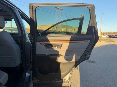 Used 2017 Honda CR-V EX image 13