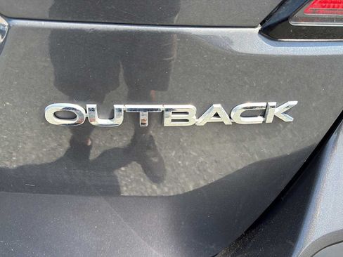 Used 2022 Subaru Outback Premium AWD/4WD image 13