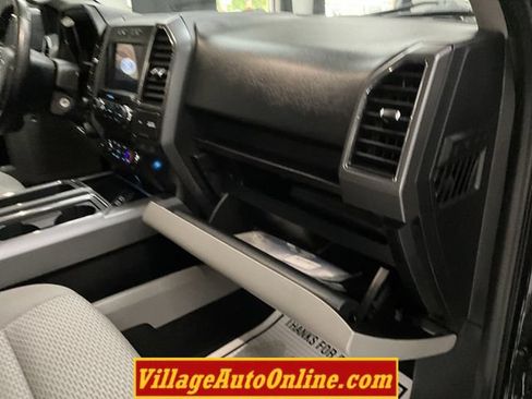 Used 2020 Ford F150 XLT w/ Equipment Group 302A Luxury AWD/4WD image 39