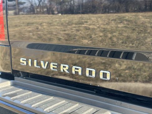 Used 2018 Chevrolet Silverado 2500 LTZ w/ Duramax Plus Package image 13