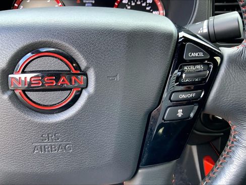 Used 2023 Nissan Frontier PRO-4X w/ Technology Package AWD/4WD image 25