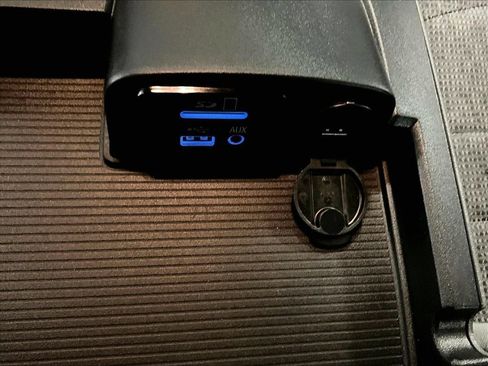 Used 2016 RAM 1500 Big Horn AWD/4WD image 27