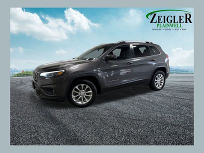 Used 2019 Jeep Cherokee Latitude w/ Cold Weather Group