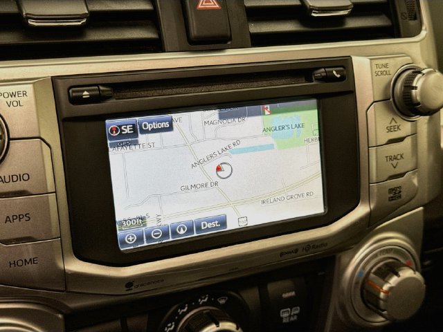 Used 2018 Toyota 4Runner SR5 Premium AWD/4WD image 13