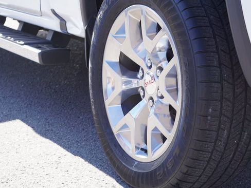 Used 2018 GMC Sierra 1500 SLT w/ SLT Premium Package image 10