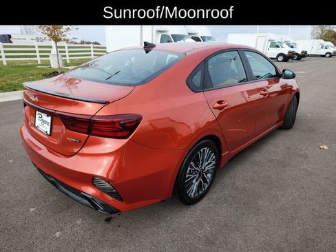 Used 2023 Kia Forte GT-Line w/ GT-Line Premium Package image 9