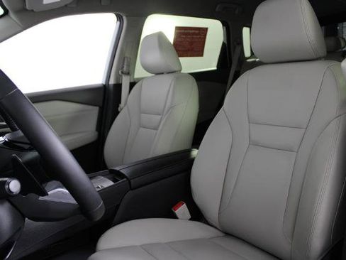 Certified 2025 Nissan Rogue SL image 20