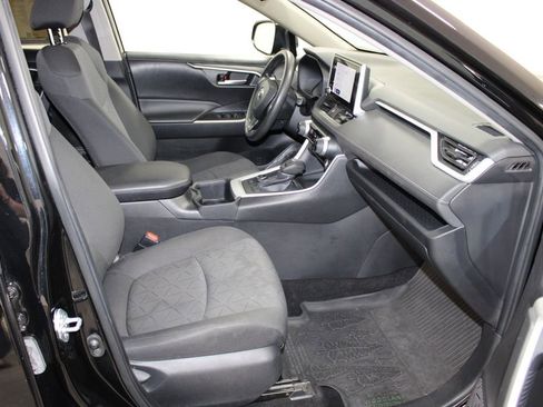 Used 2024 Toyota RAV4 AWD Hybrid image 26