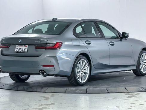 Used 2023 BMW 330i xDrive Sedan w/ Premium Package AWD/4WD image 2