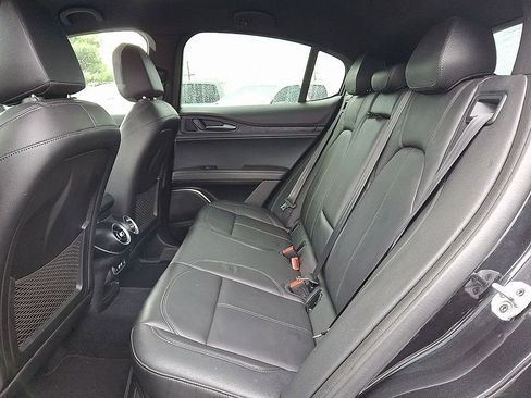 Used 2022 Alfa Romeo Stelvio Sprint AWD/4WD image 15