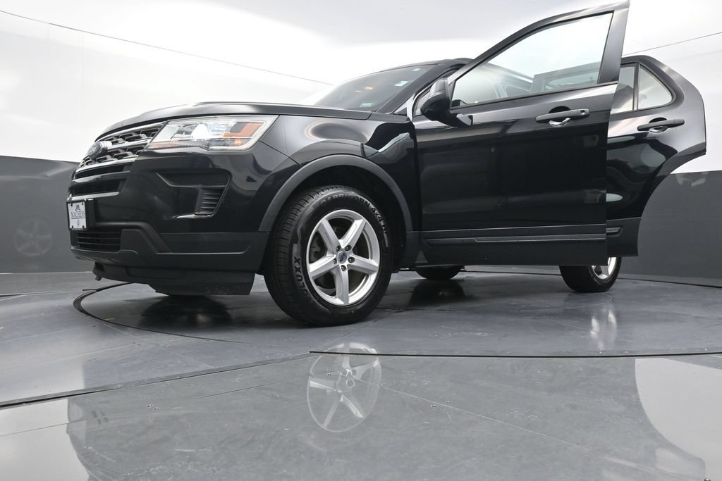 Used 2018 Ford Explorer 4WD w/ Class II Trailer Tow Package image 31