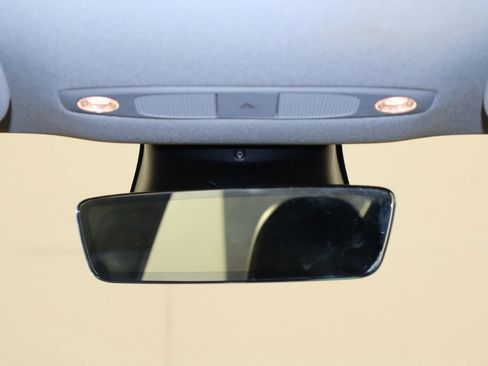 Used 2023 Tesla Model 3 Standard Range image 21