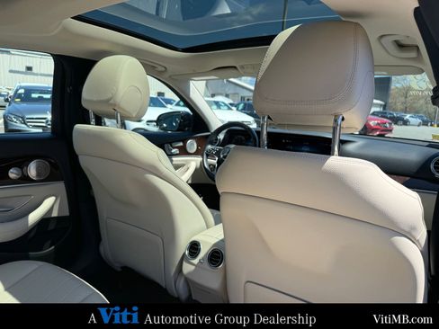 Certified 2023 Mercedes-Benz E 450 4MATIC Sedan image 26