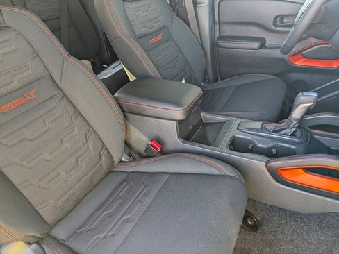 New 2026 Nissan Frontier Pro-X w/ Pro-X Convenience Package image 28