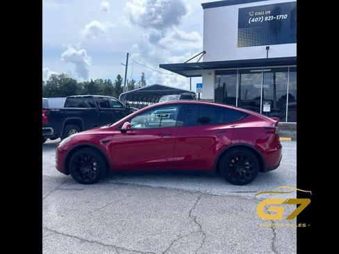 Used 2024 Tesla Model Y Long Range RWD image 6