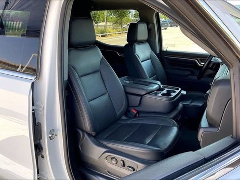 Used 2025 GMC Sierra 1500 SLT RWD image 6