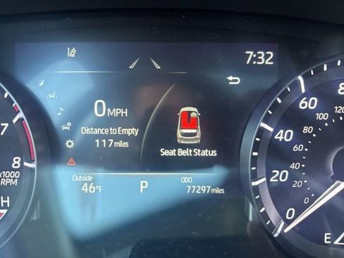 Used 2021 Toyota Highlander XLE AWD/4WD image 11