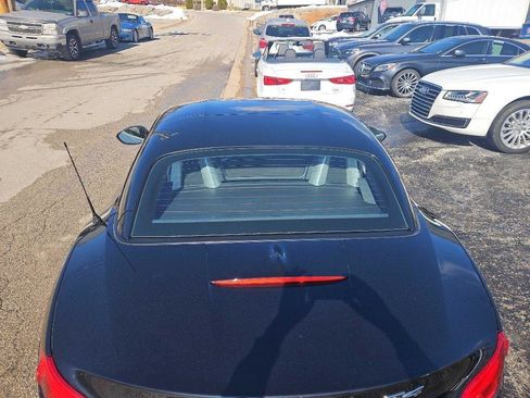 Used 2011 BMW Z4 sDrive35i image 7